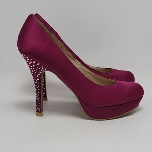 Fusia Pink Rhinestones Heel Satin Pumps Shoes By Olsenboye Size 7